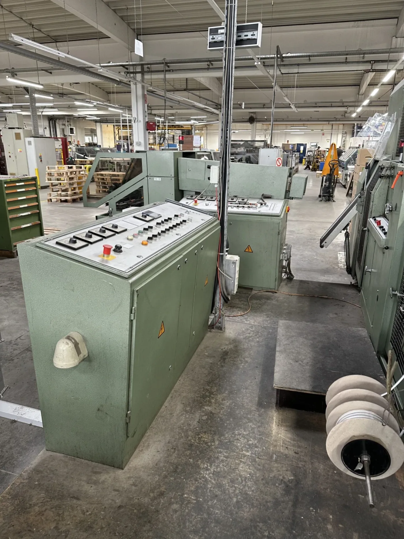 Kolbus BF 524 with FE 603 compact flow line - 6