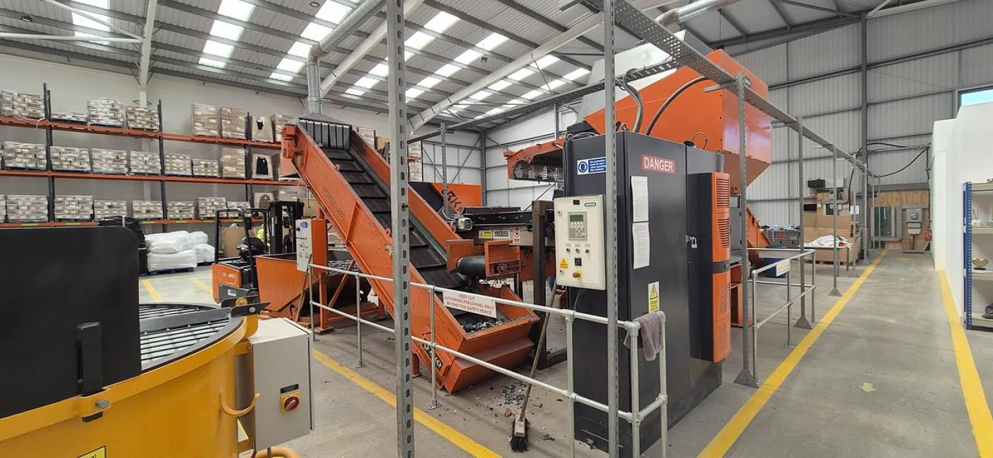 2020 Untha MR1500 Shredding and Granulation Line - 1