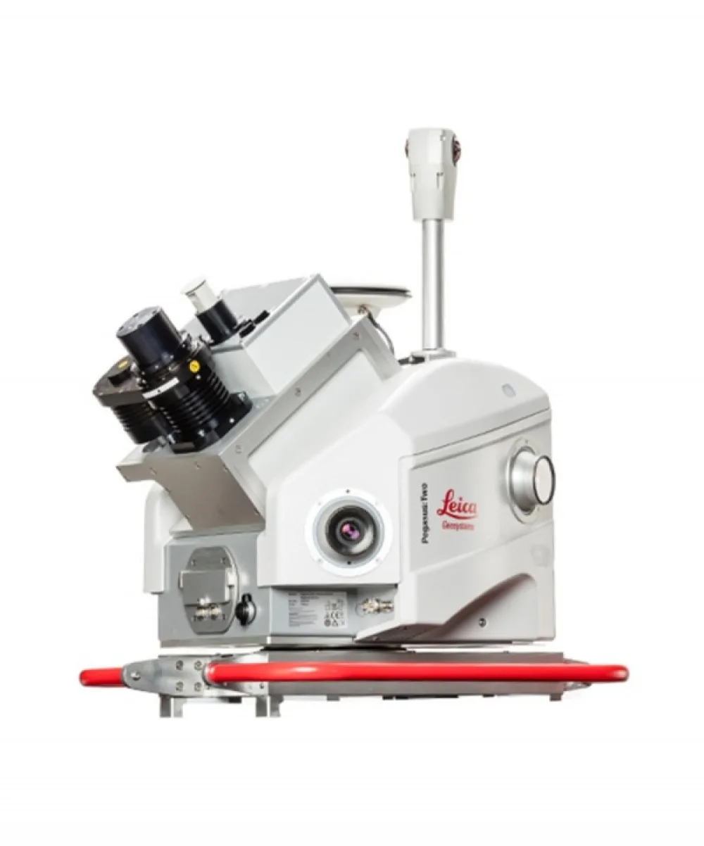 Leica Pegasus: Two Ultimate