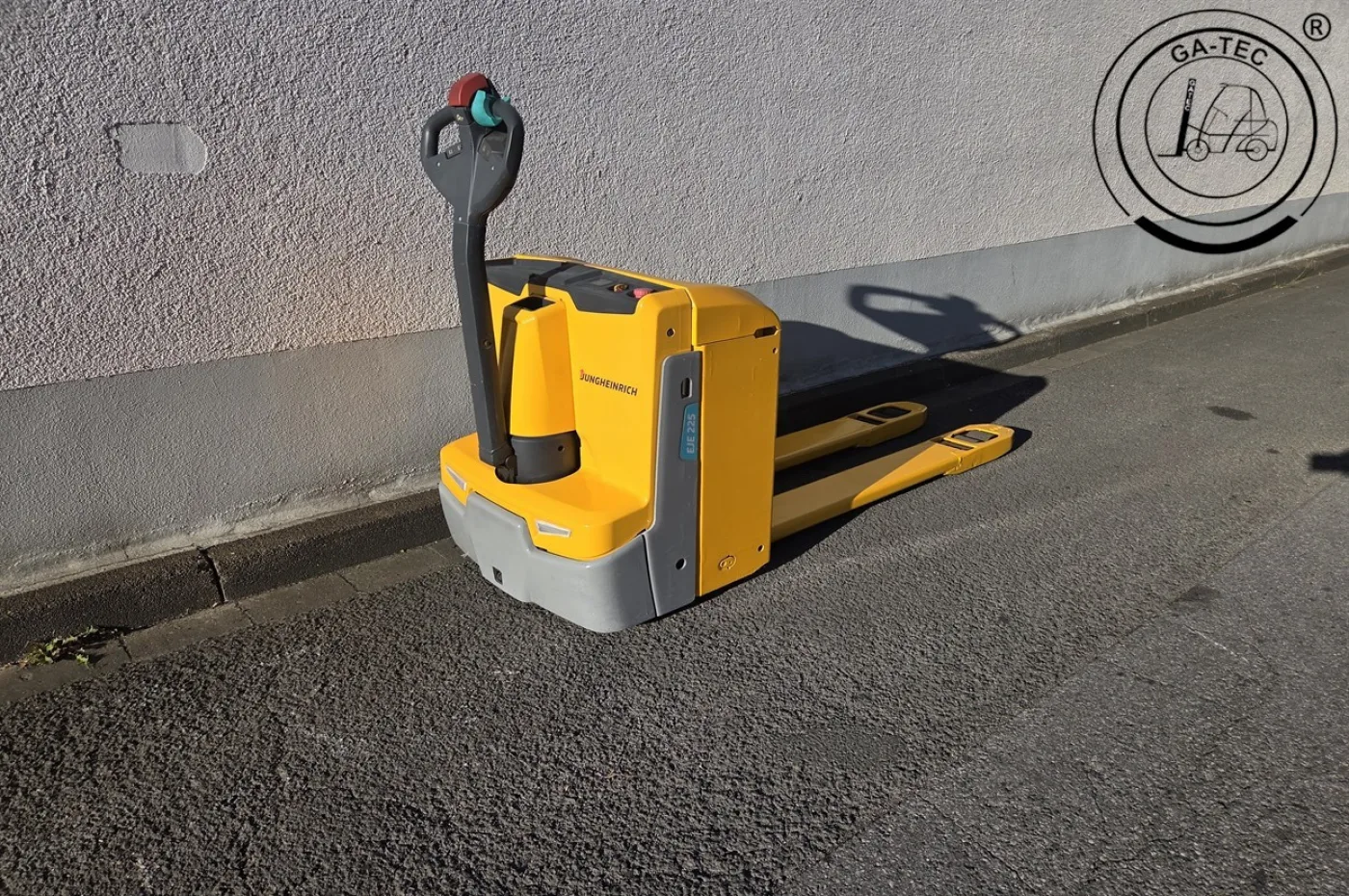 Jungheinrich EJE225 - 6