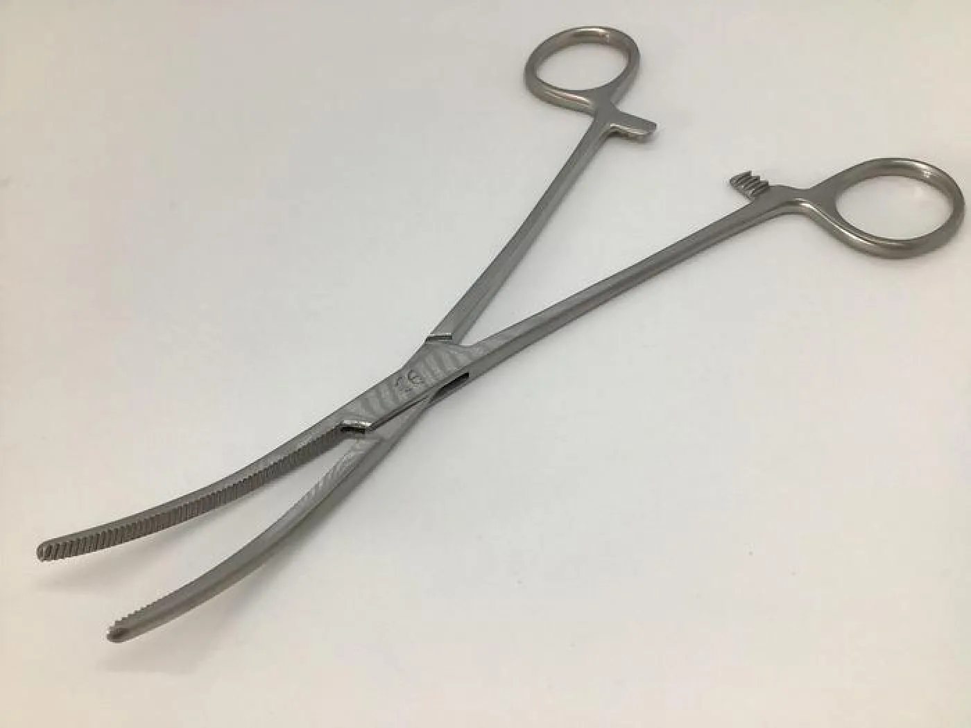 GB Medical Rochester Pean 180mm - 1