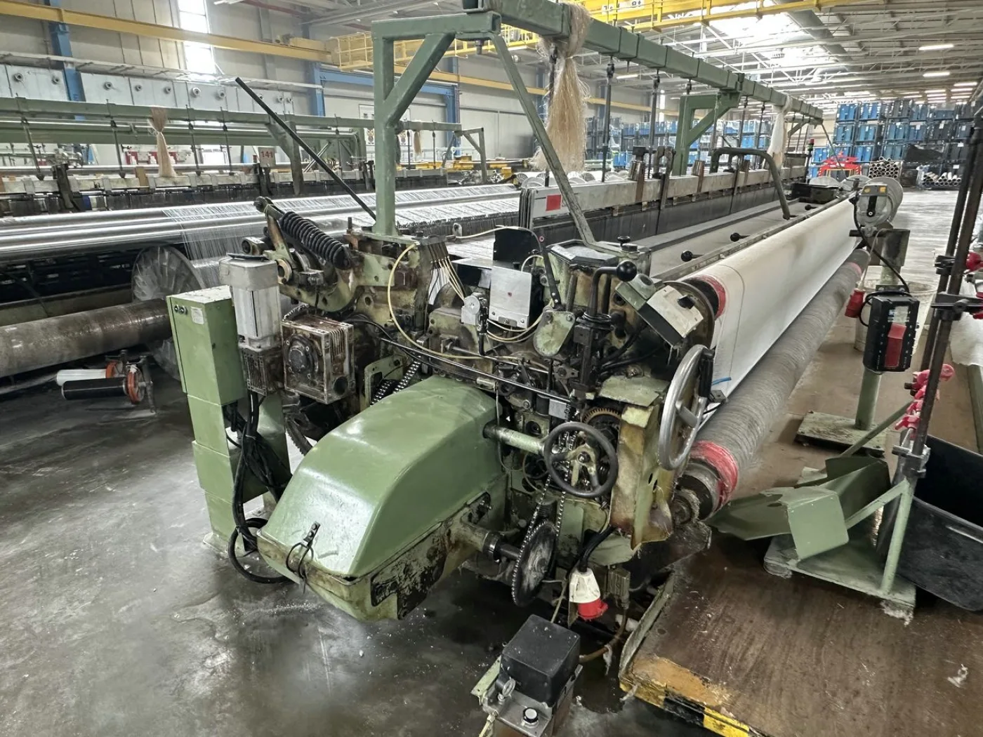8x Sulzer - PU 183 ES 110 E10 D2 projectiel weefmachine - 3