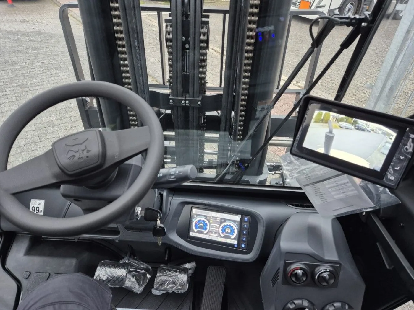 Bobcat D50 C-9/LSP 600 - 4