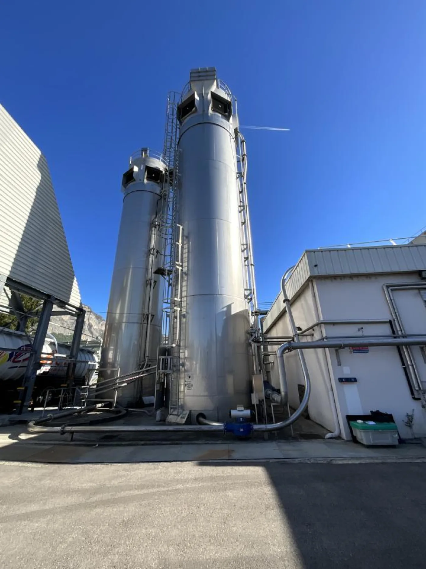 1997 Chalvignac Industries Chalvignac Industries 150 Ton Stainless Steel Sugar Crystal Silo - Silo 1 - 4