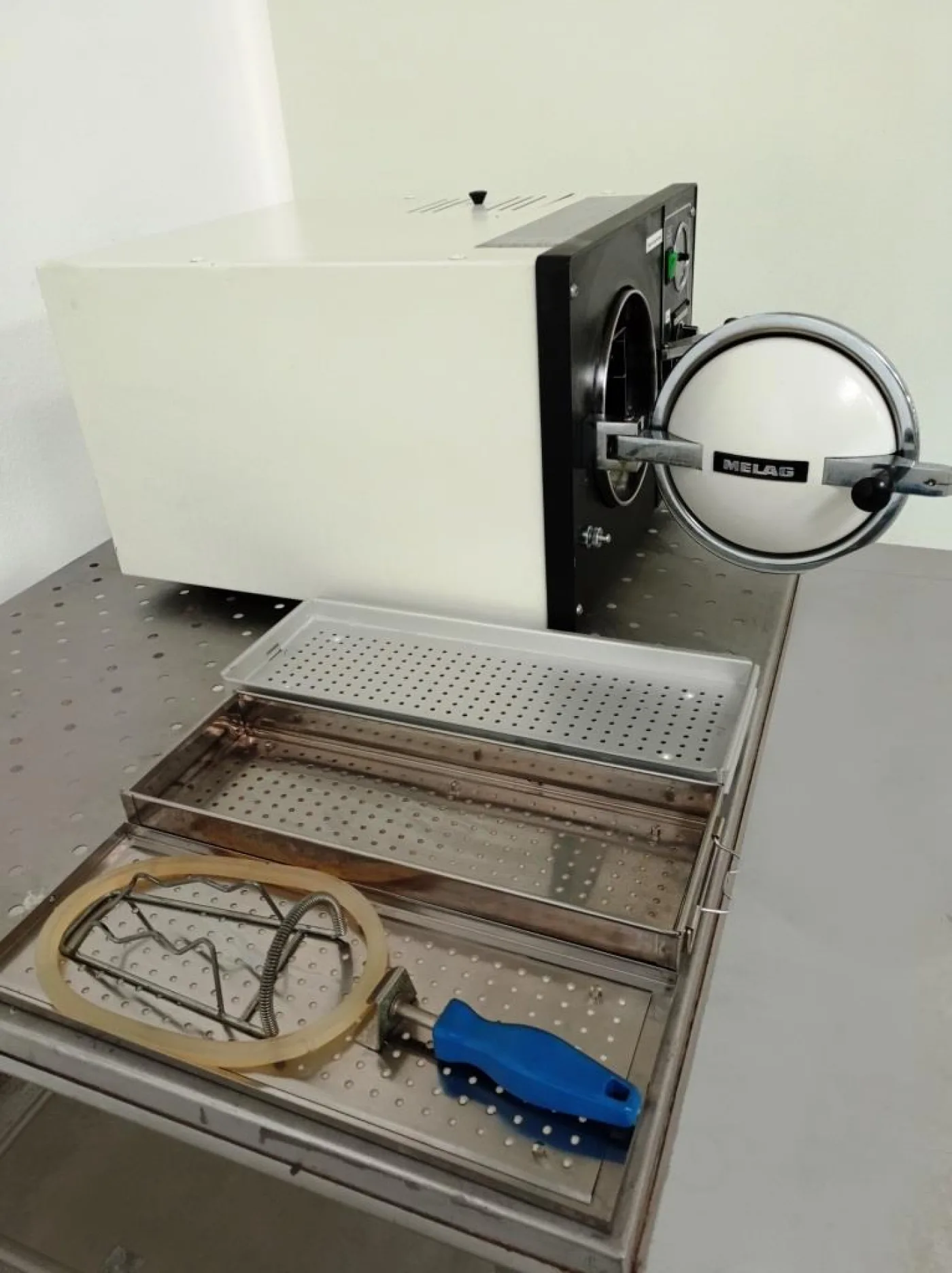AUTOCLAVE STERILIZZATORE DA LABORATORIO – MELAG – MOD. TYP 17 - 6