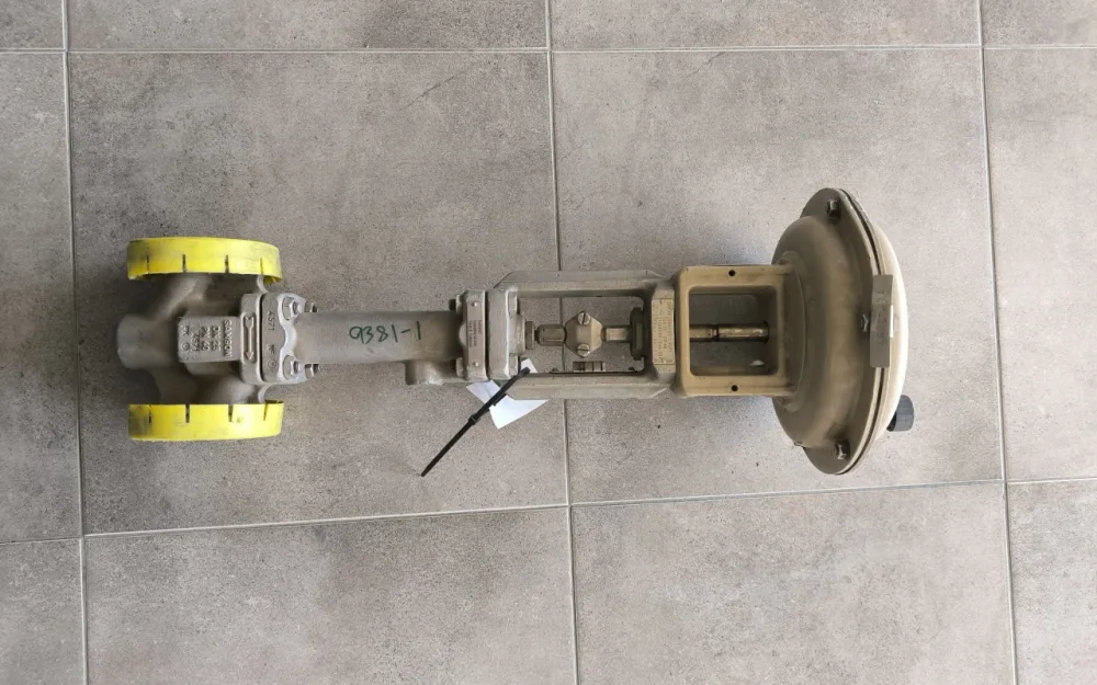PROPORTIONAL VALVE SAMSON DN25 PN40 WITH PNEUMATIC ACTUATOR 324102