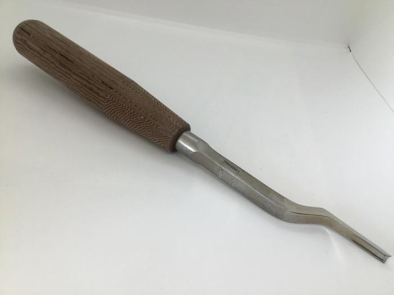Synthes Cranked Gouge