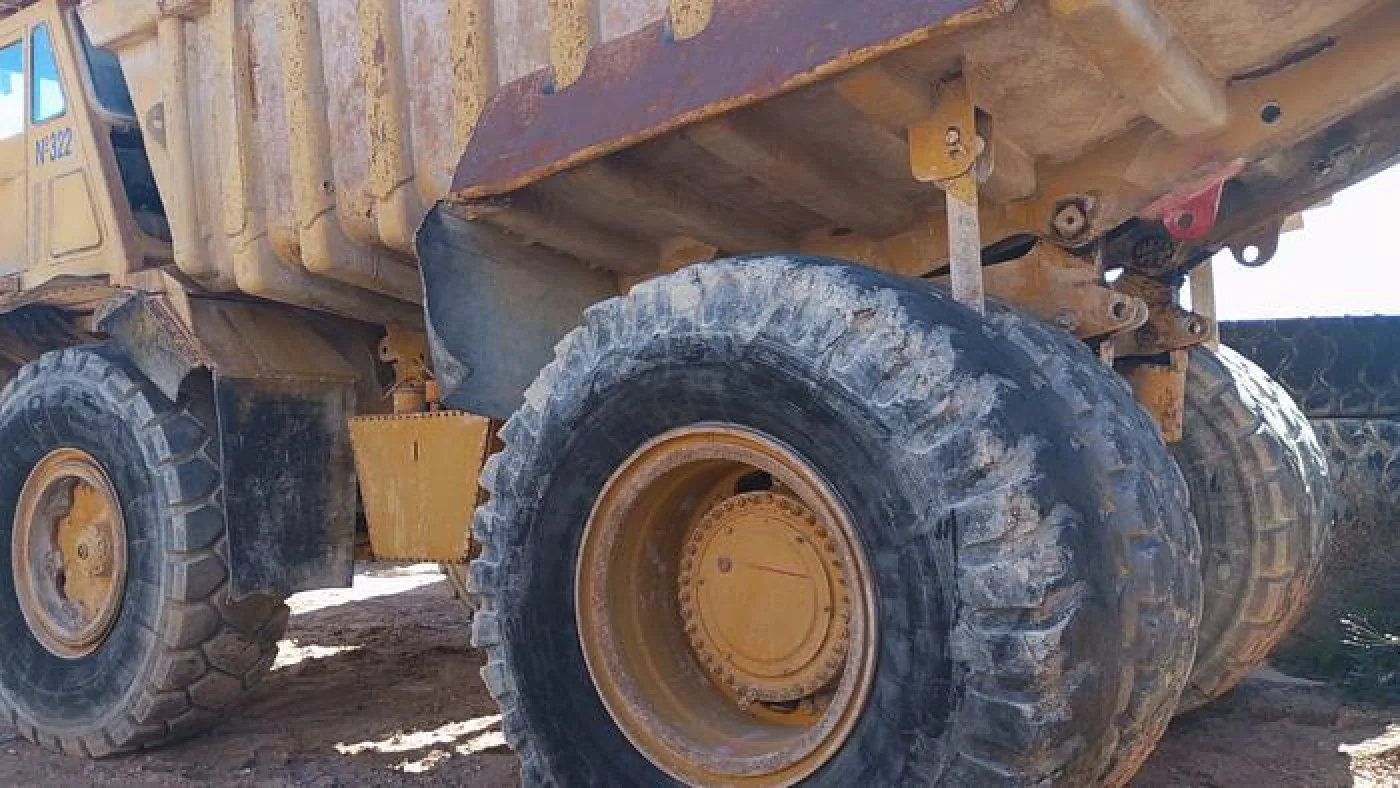 CATERPILLAR Dumper LKW CAT 773 B - 4