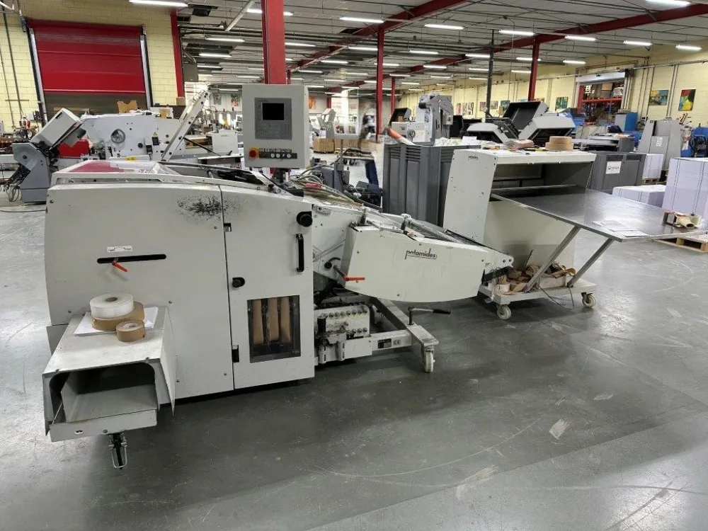 Palamides Delta 703 salida apiladora
