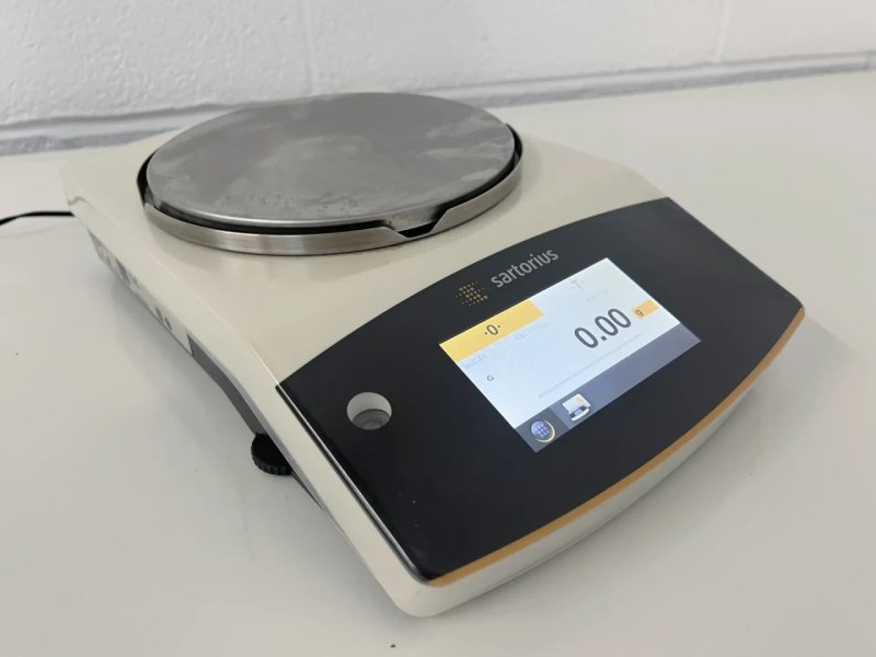 Sartorius Quintix2102-1S Balance