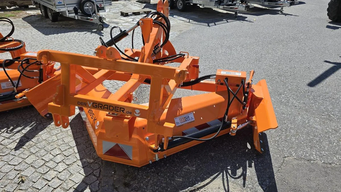 2026 V Grader 205K - 5