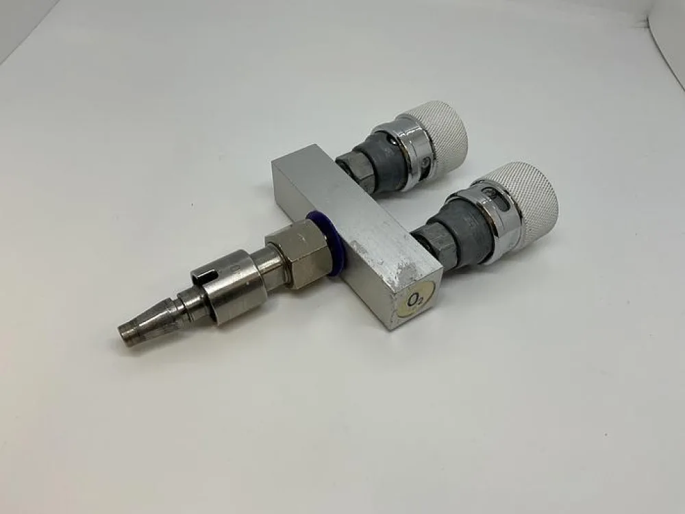 Oxygen Adaptor