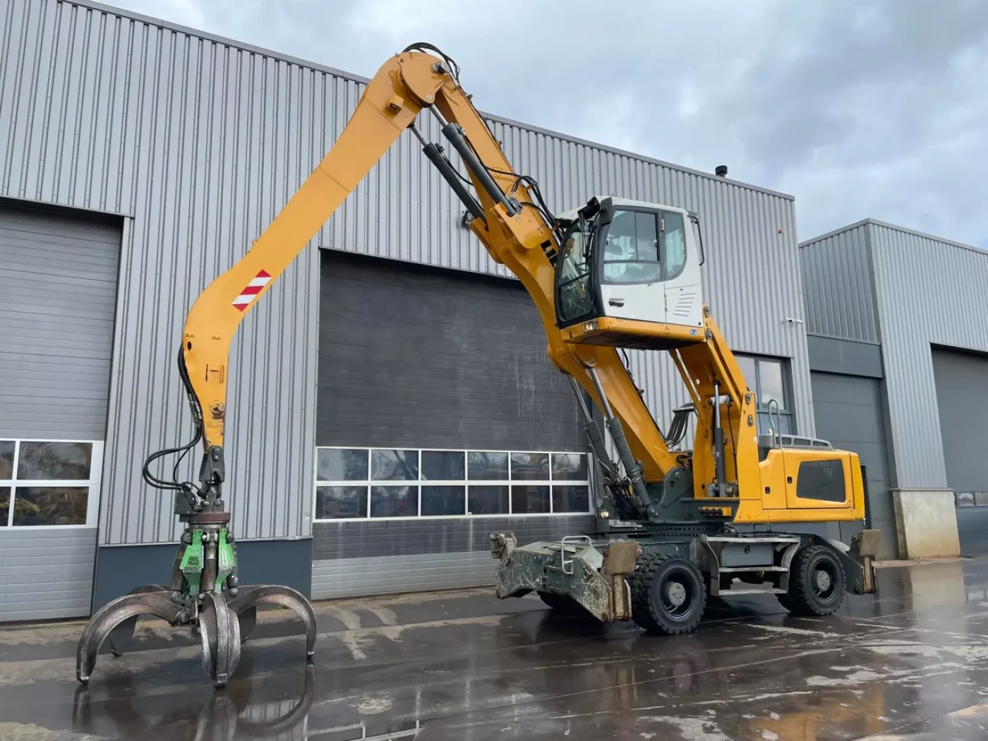 Liebherr LH30 M – Material Handler - 5