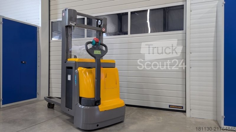 Jungheinrich EJC 216z 115 240 ZT