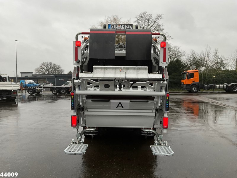 Mitsubishi Canter 9C18 Zoeller 7m³
