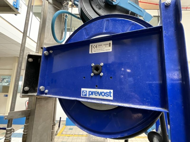 Nederman Nederman Hose Reel and Prevost Air Line Reel on Stand
