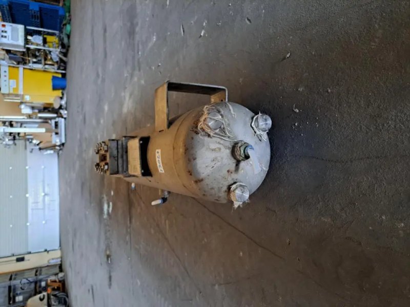 BOILER TANK WITH INTERIOR STAINLESS STEEL COIL 10 LITERS 20 bar