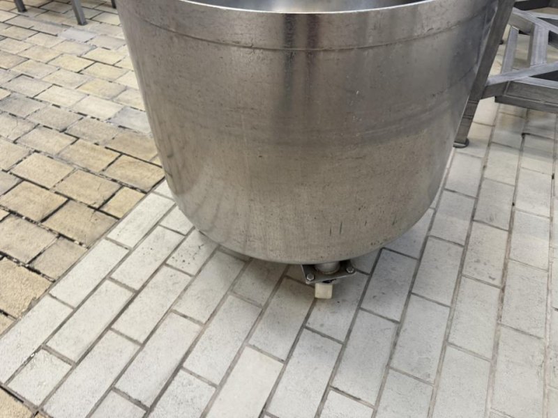 Industrial tub / vat on wheels