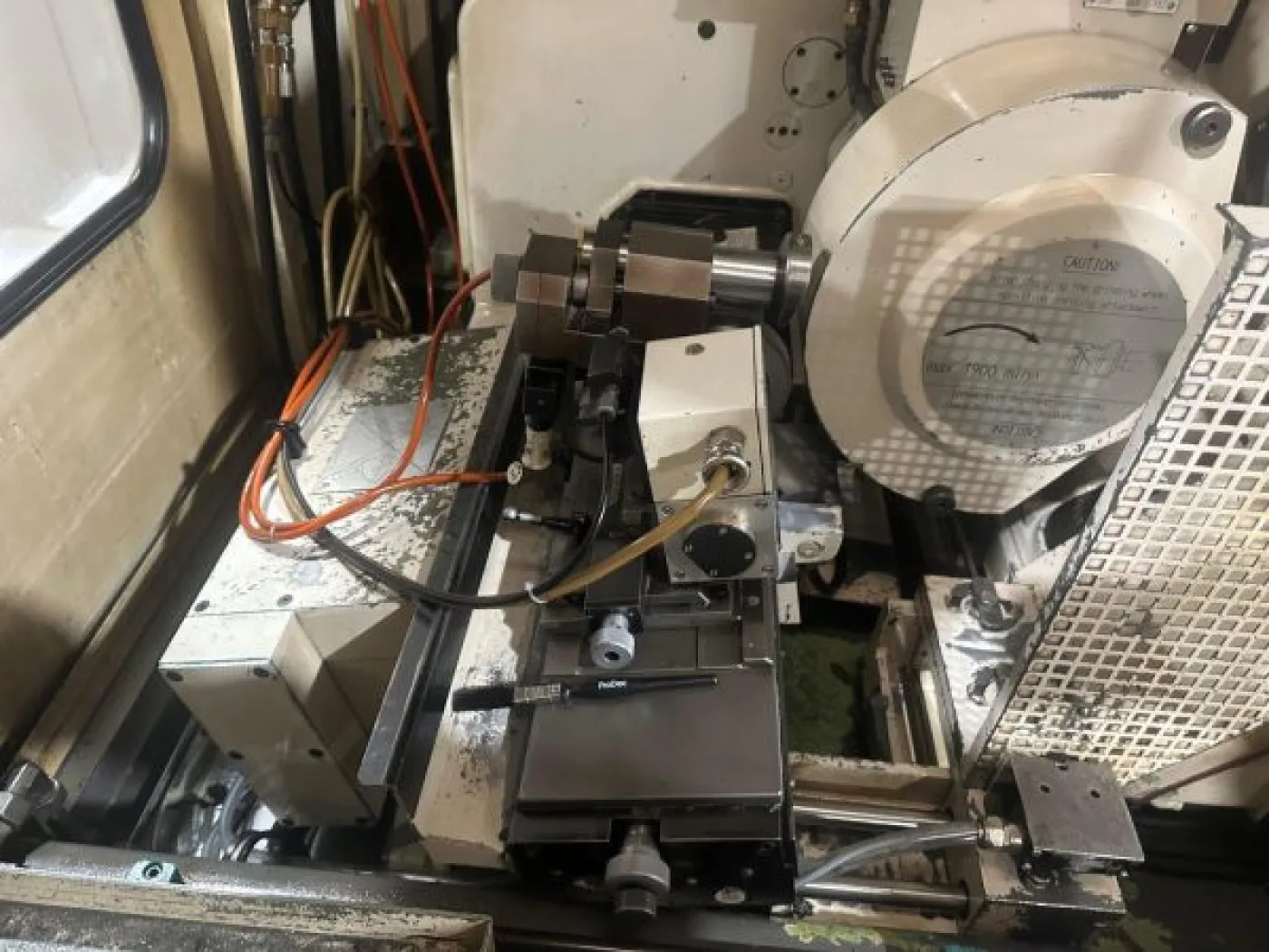 CNC Gear Grinding Machine – REISHAUER RZ301AS - 4