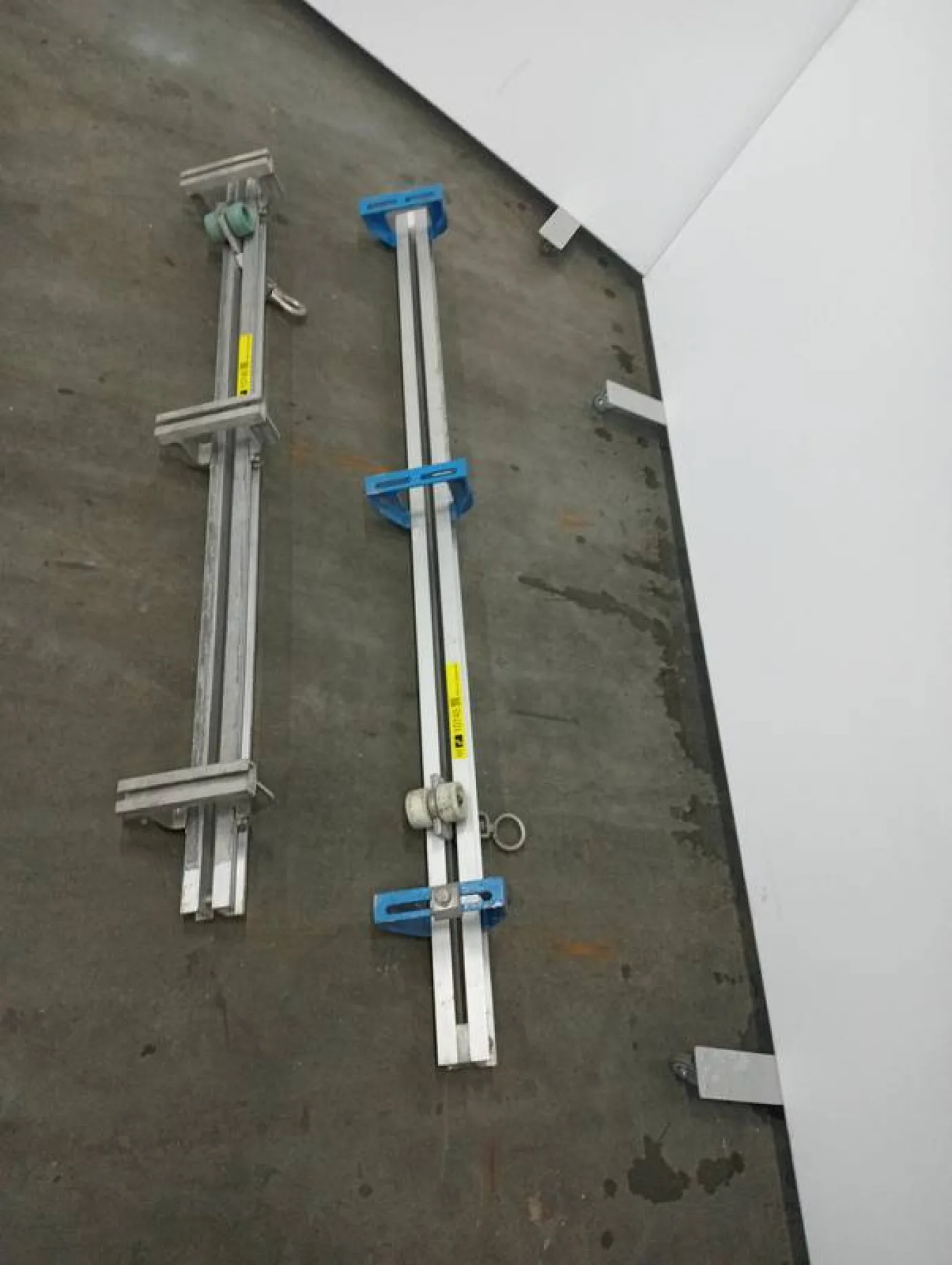 Beam for hanging saws - 7