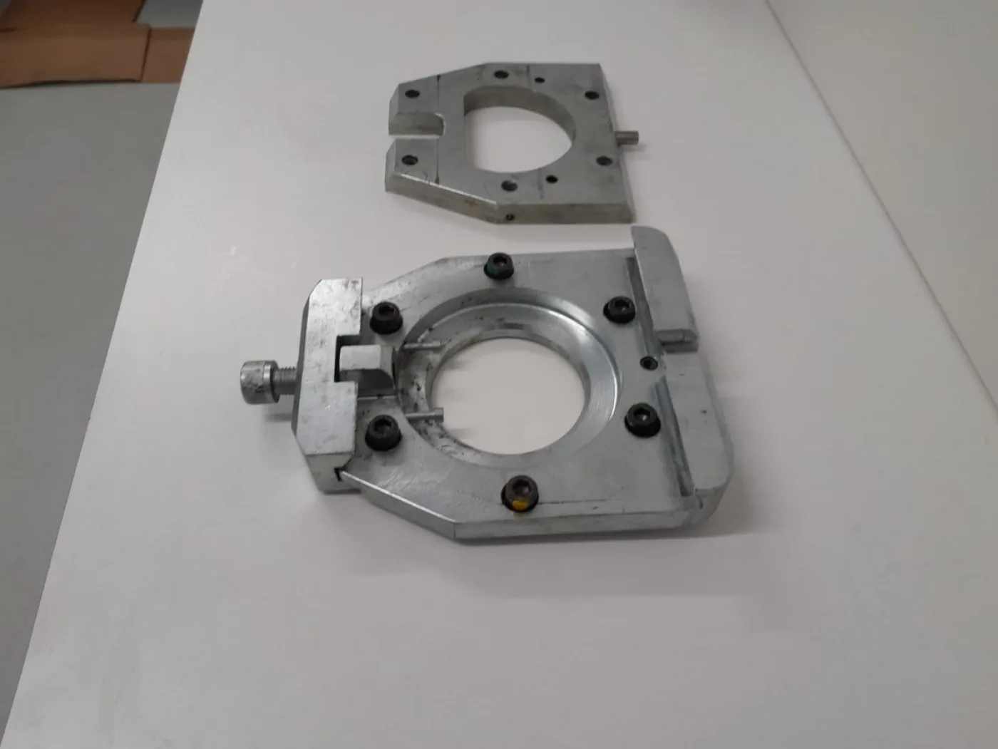 Werkzeugwechsler für Roboter - 2