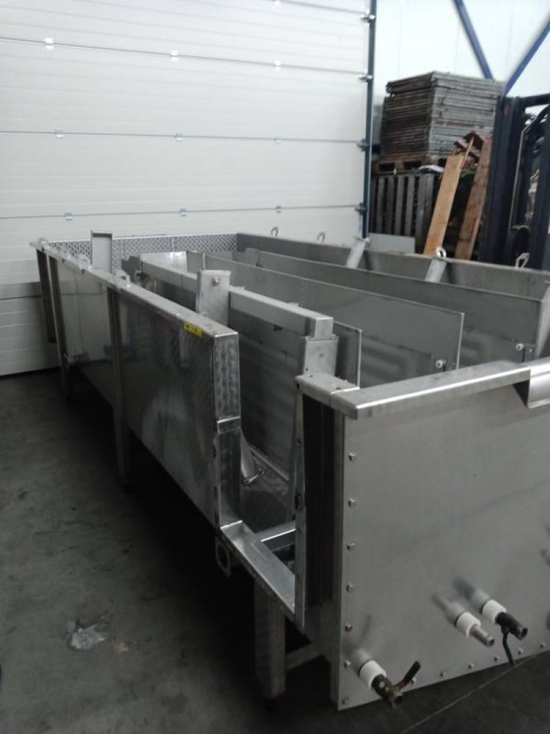 Scalding tank