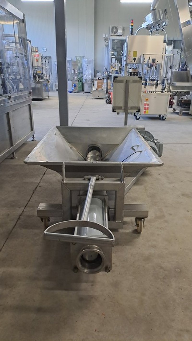 STAINLESS STEEL MONO PUMP, FIRM CMO, FOR GRAPES AND POMACE, WITH LOADING HOPPER AND FEEDING AUGER, SECOND-HAND MACHINE