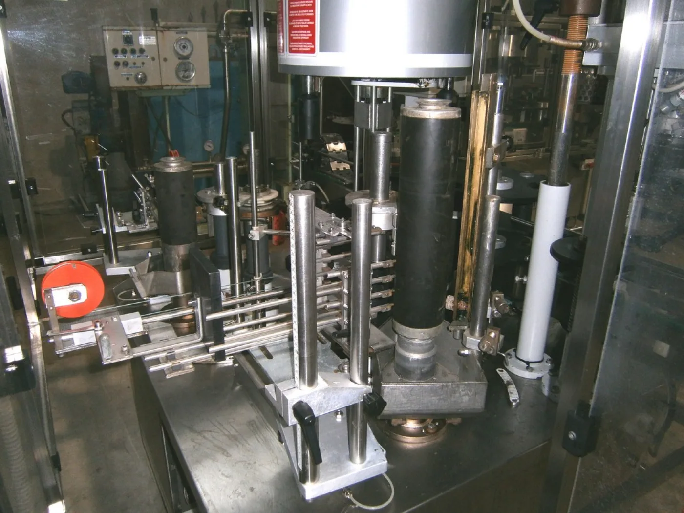 LABELLING MACHINE ETICAP SYSTEM 3 LOACKING HEADS 2 STATIONS FOR APPLY LABEL AND BACK LABEL SECOND-HAND MACHINE - 8