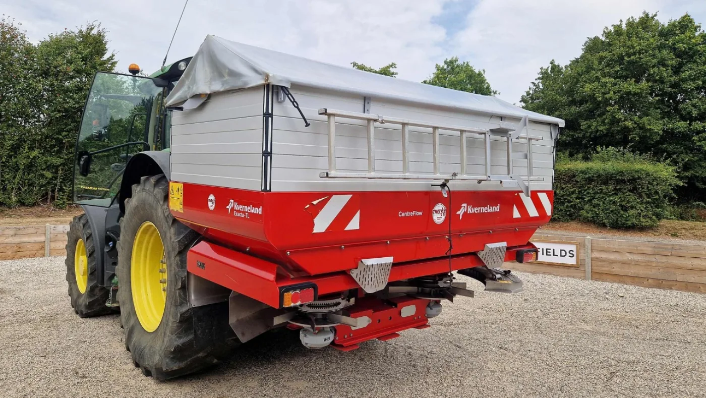 2016 Kverneland Exacta TL CentreFlow Spreader - 1