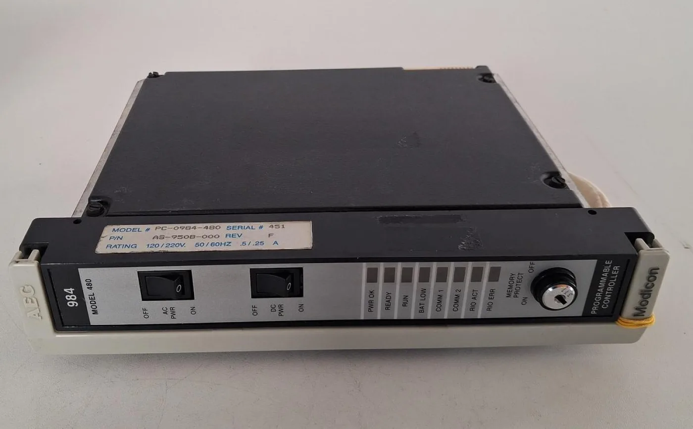 Modicon PC-0984-480 Programmable Controller CPU - 1