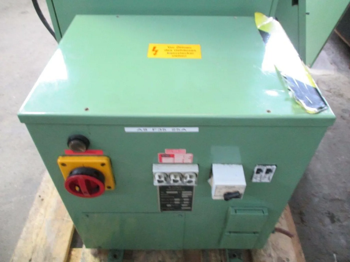7,5 kVA JUNG / ISMET 1982 - 1