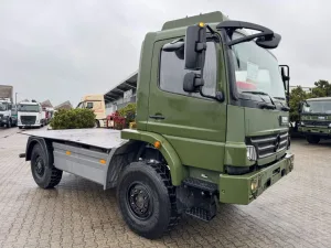 Mercedes-Benz 1018 Atego 4x4 Allrad Miltär Camper (818)
