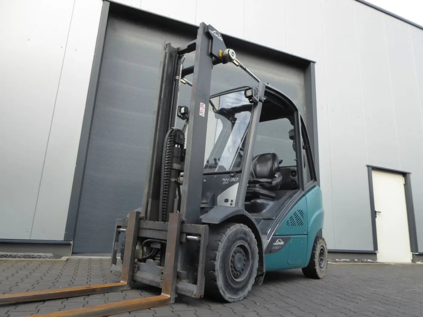 Linde H30D-02 - 2