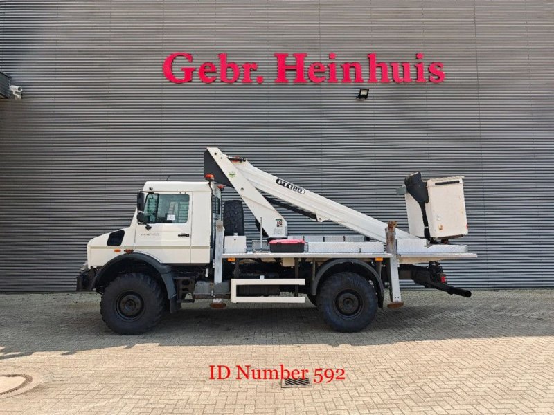 Unimog U4023 4x4 Isoli PT180 Winch!