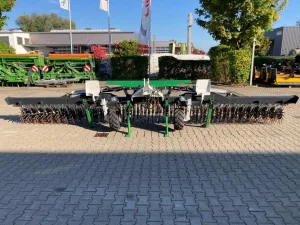 Bodenbearbeitungsgerät Dickson Kerner Varioroll VR 650