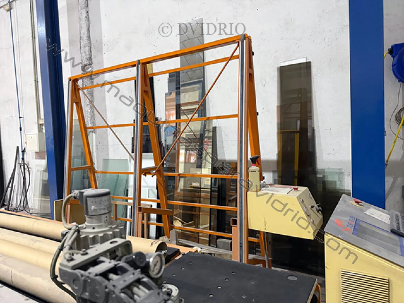 MESA DE CORTE PARA VIDRIO MONOLITICO TUROMAS - 2