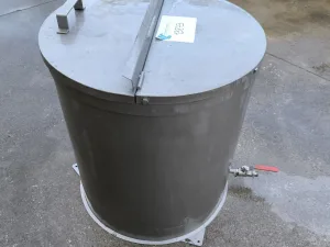 STAINLESS STEEL TANK 190 LITRES