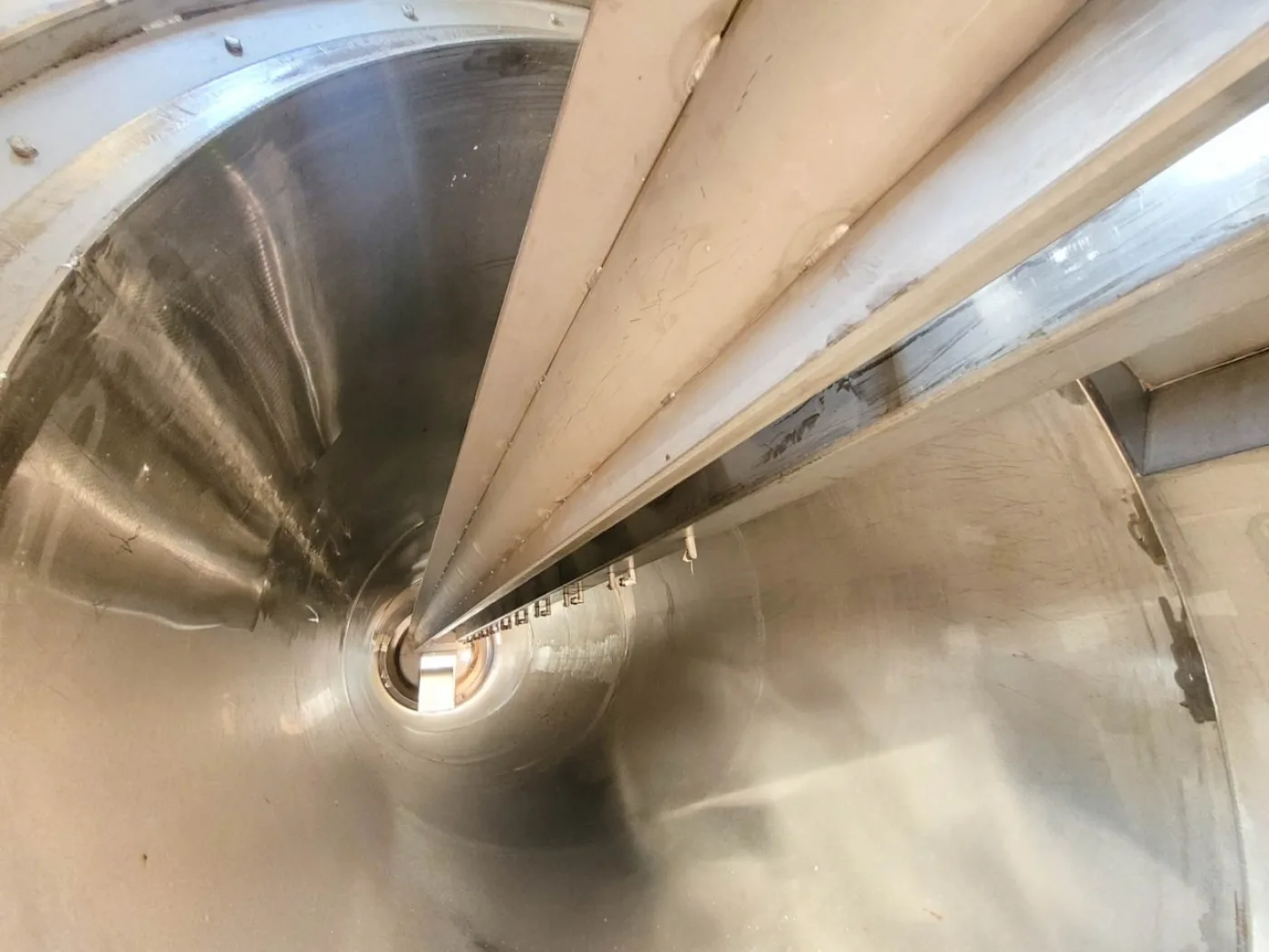 Schepens Inclined Rotary Drum Blender with Spray Bar Arm - Miscellaneous mixer - 5
