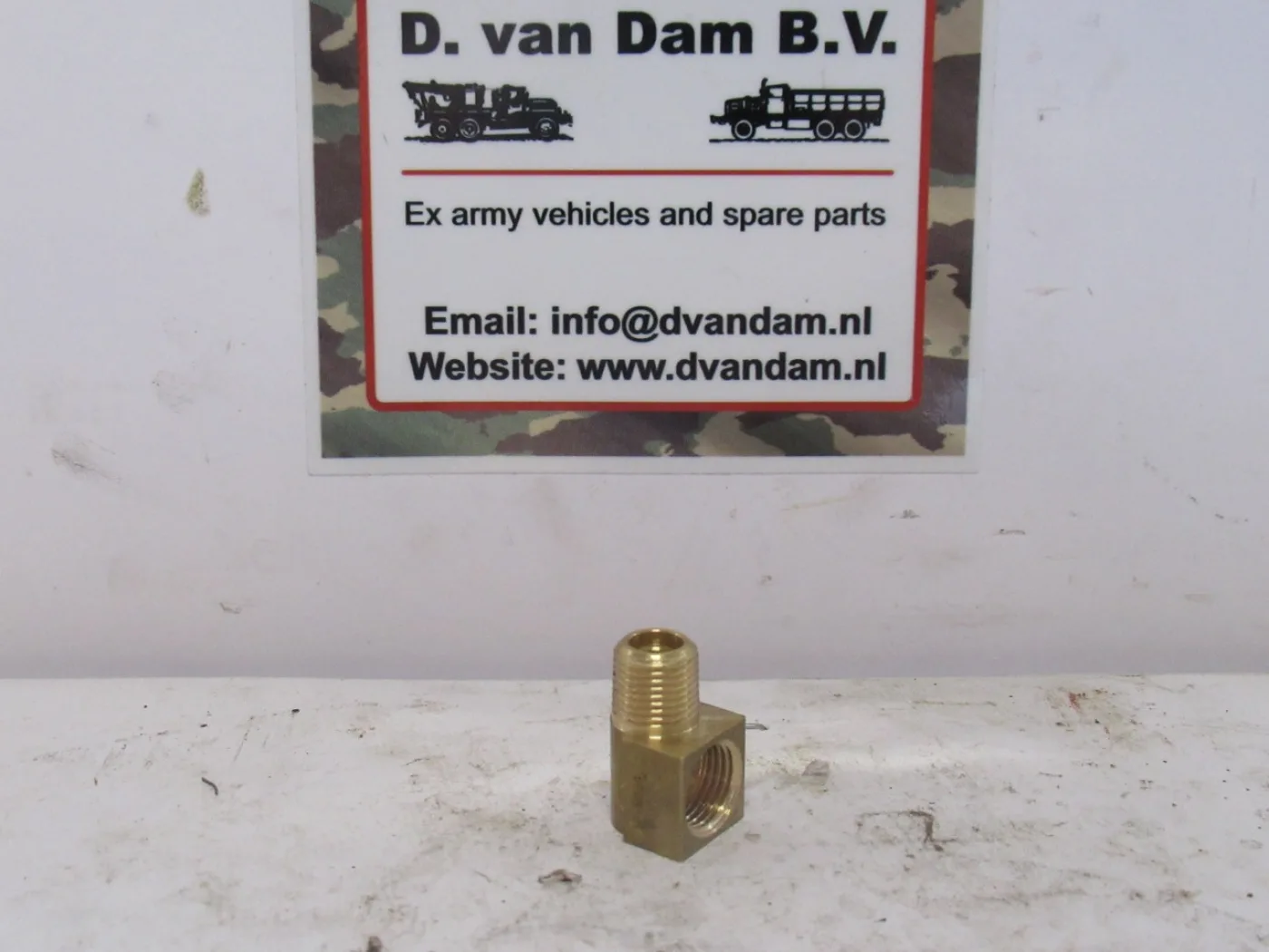 Olie adapter (90 Graden) - 1