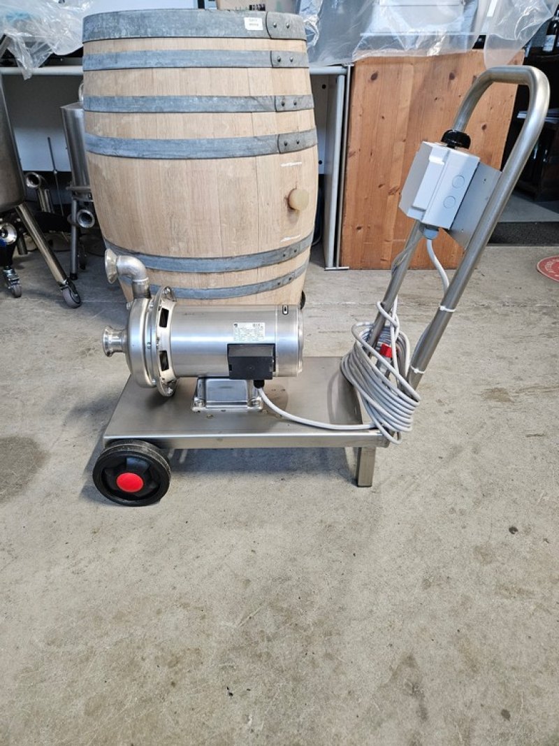 CENTRIFUGAL PUMP IN STAINLESS STEEL FOR WASHING TANKS, NEW EQUIPMENT