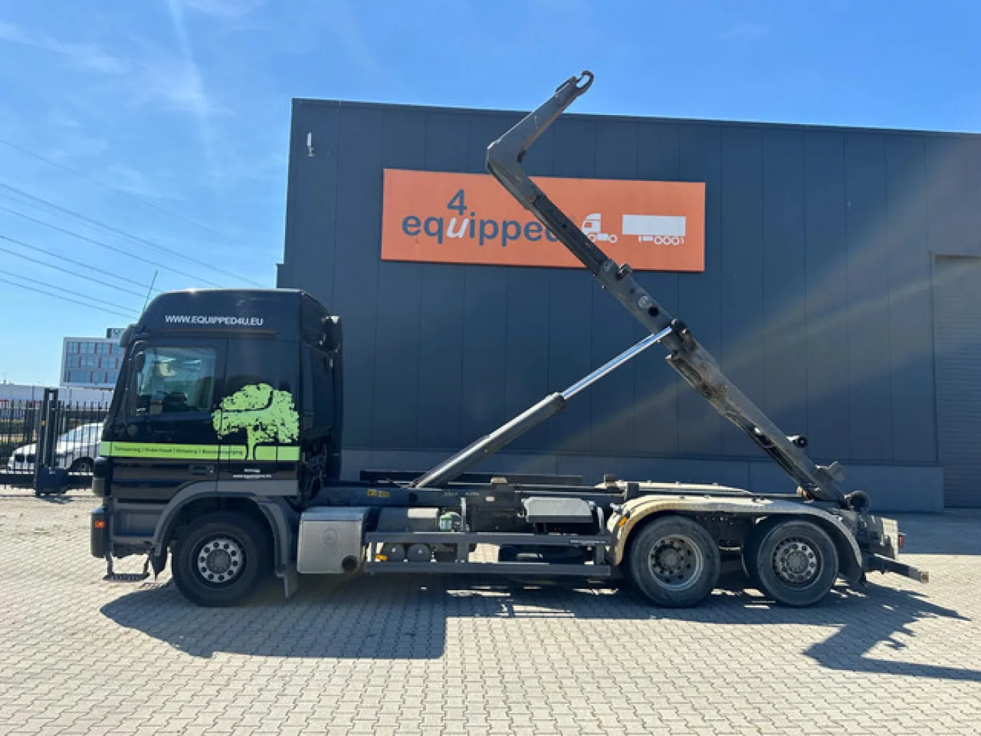 Mercedes-Benz ACTROS 2644 6×2 / 3 PEDALS / RETARDER / MEILLER HOOK (20ton) / 467.835km / E5 - 4