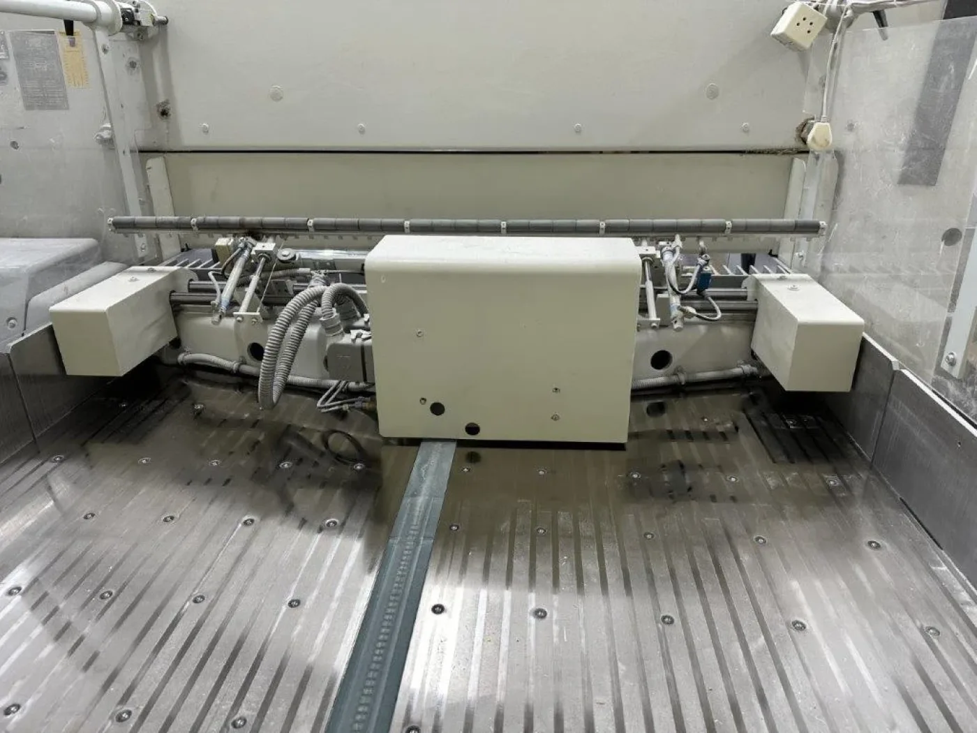 Polar 137 ED cutting machine - 5