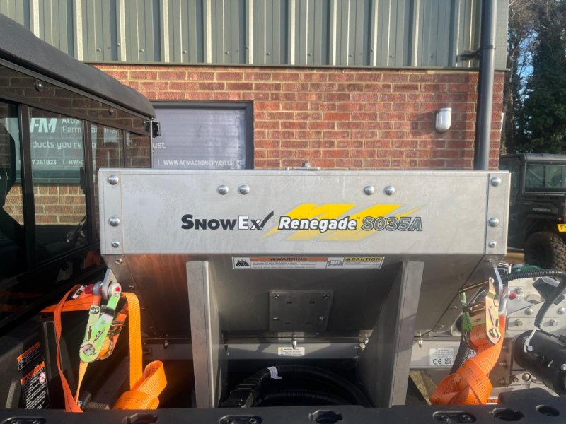 Helixx UTV Spreader