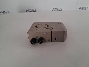 SAMSON 6111-12010.00 elektropneumatischer I/P-Umformer