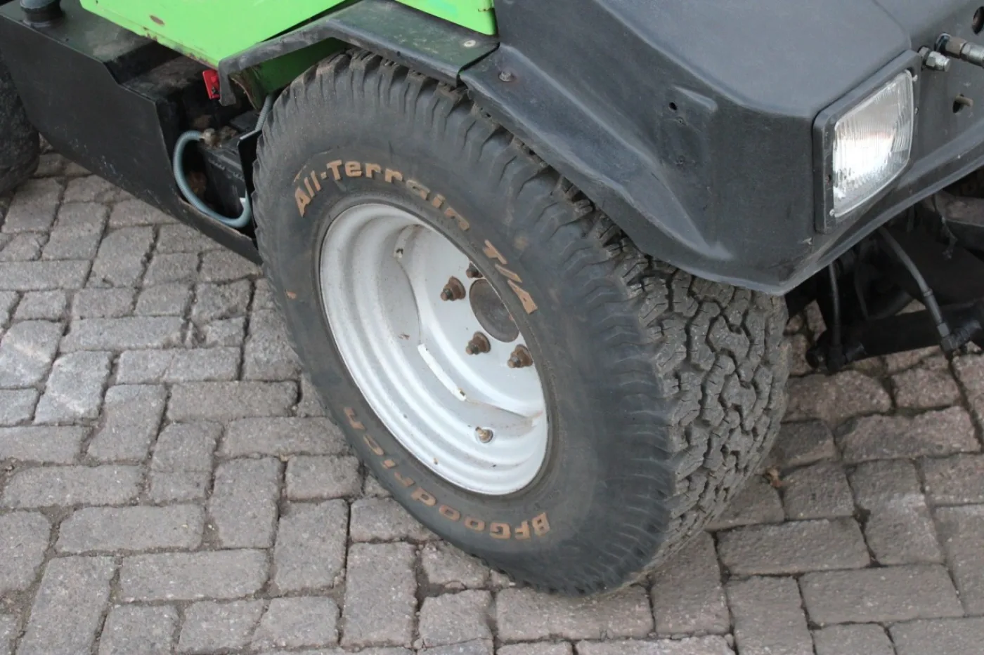 LM Trac 285 - 7