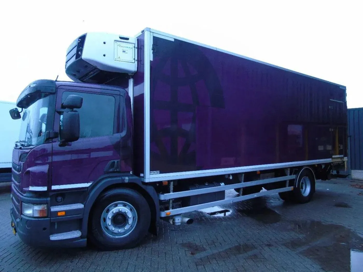 Scania P230 LOW KLM + CARRIER + LOADLIFT + - 5