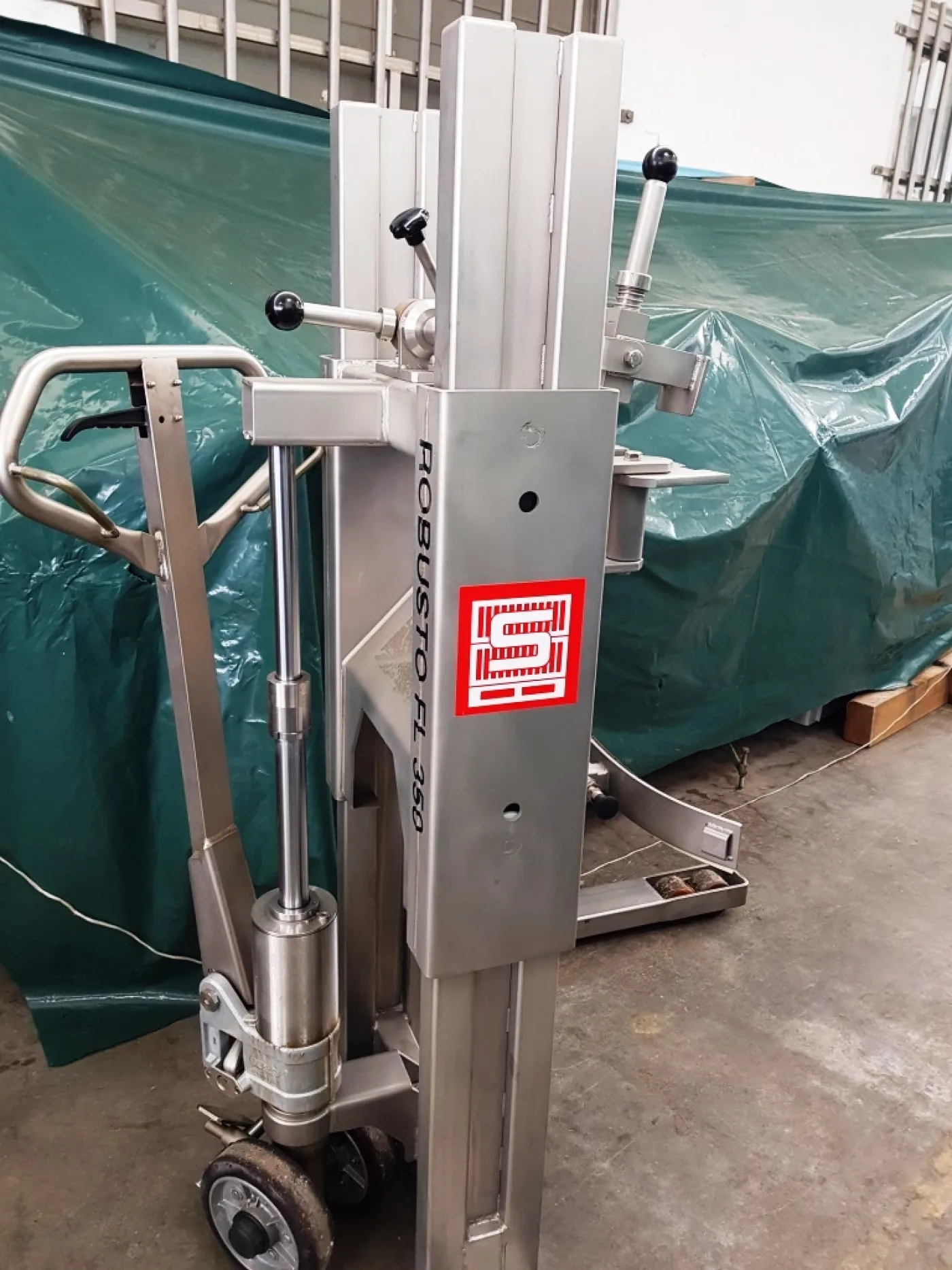 TRANSPALLET SANITARIO PER SOLLEVAMENTO / RIBALTAMENTO FUSTINI – SCHNEIDER – MOD. ROBUSTO FL 350 - 2