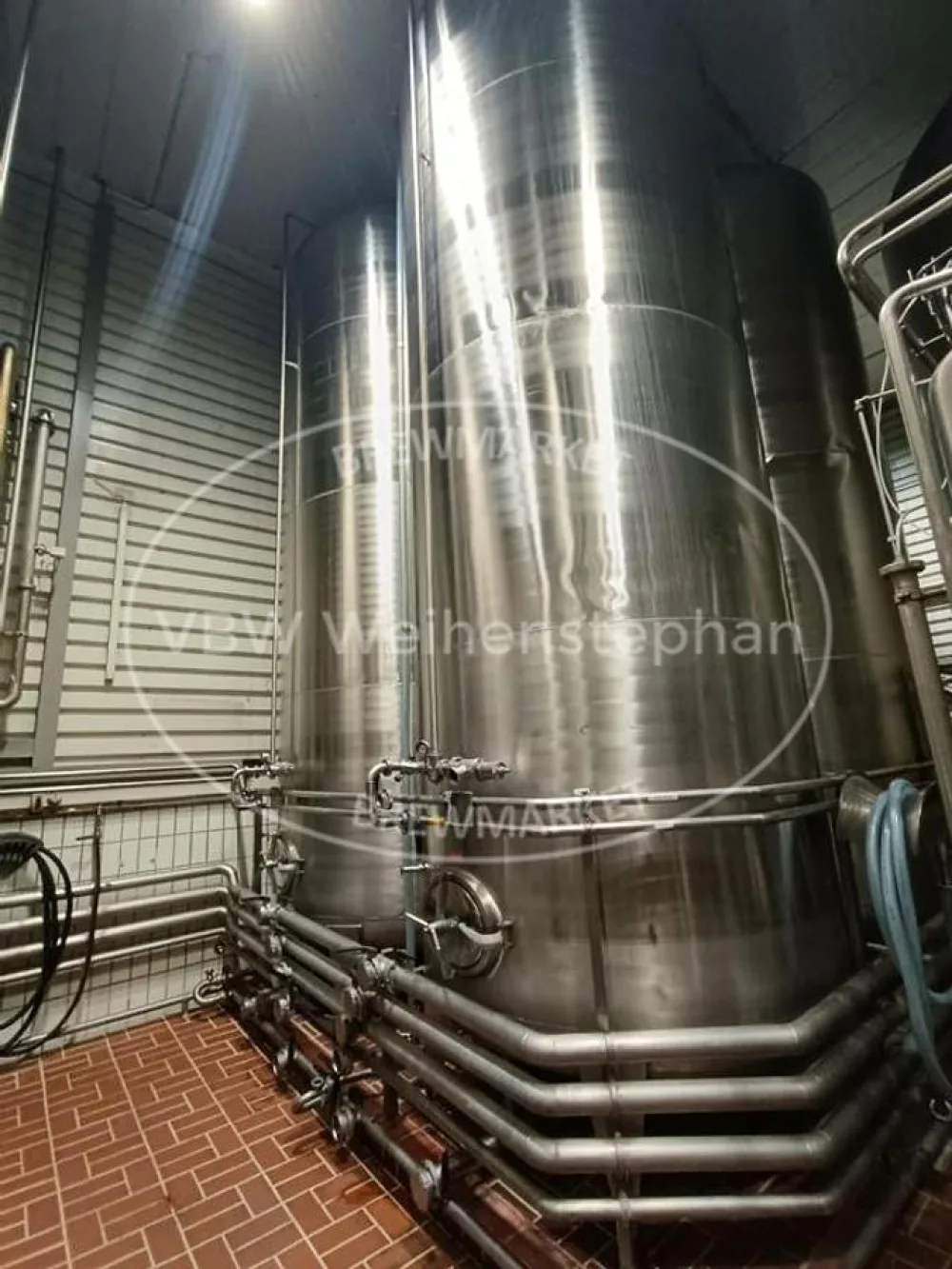 Pressure tanks (4 pcs.)