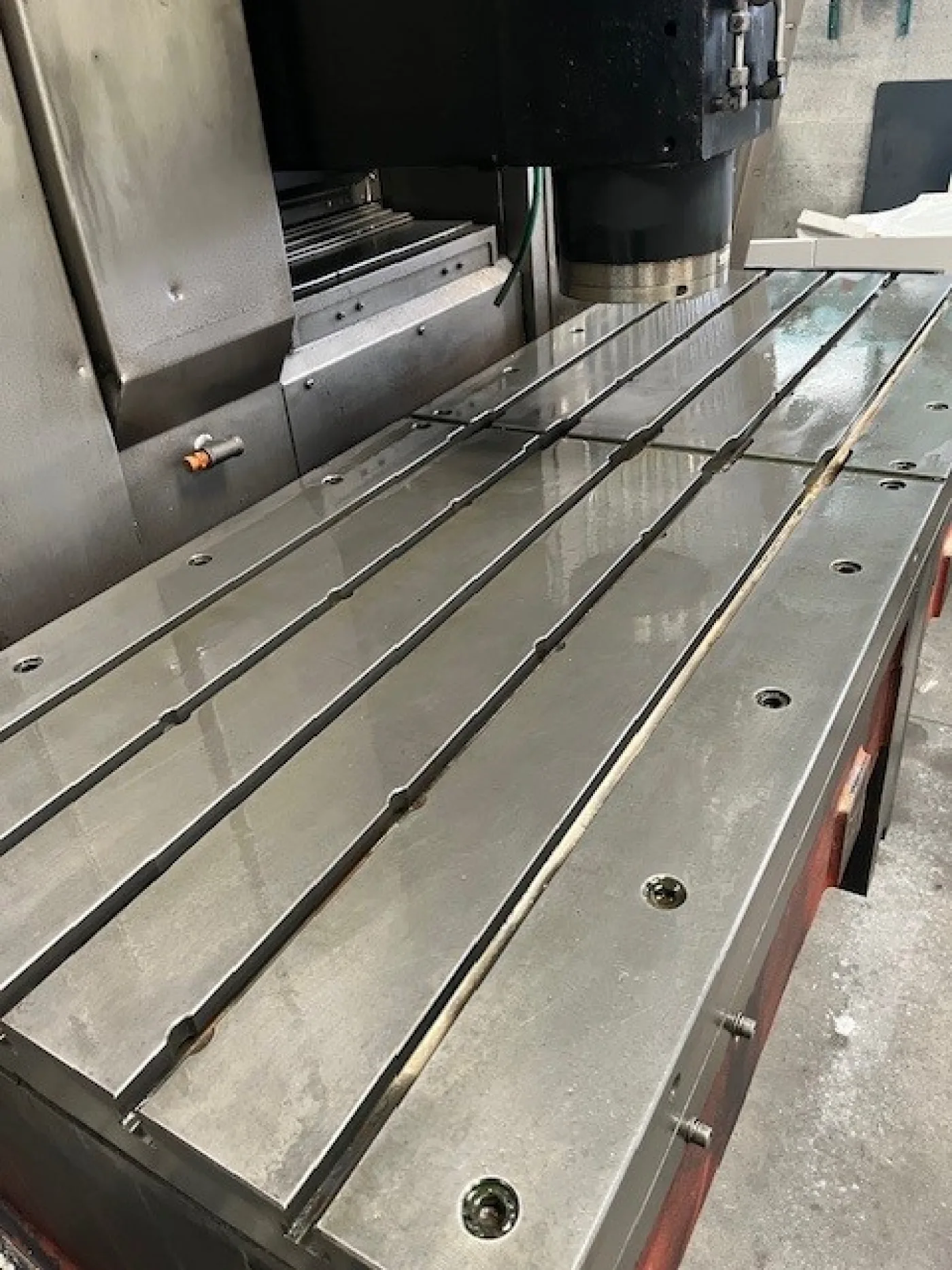 CNC Machining Center – MAZAK VTC 300 C – II - 2