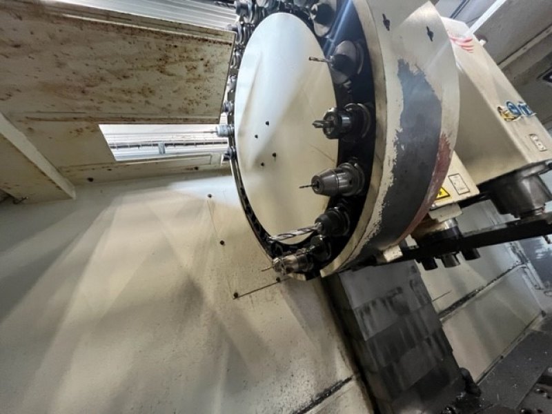 CNC Vertical Machining Center – FADAL VMC 4525